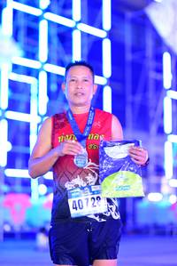 BIB: 407
                            <button type="button" onclick="openModal(17056185)" class="btn btn-primary btn-sm float-right btn-popup" data-toggle="modal" data-target=".modal-high-quality">
                        <i class="fas fa-shopping-cart"></i> Add to Cart
                    </button>
                                            <button type="button" onclick="isThisMe(17056185, true)" class="btn btn-success btn-sm float-right btn-popup btn-isme hidden" data-toggle="tooltip" data-placement="bottom" title="นี่คือรูปของคุณใช่ไหม คลิกที่นี่เพื่อเอาเข้าอัลบั้ม">
                        <i class="fas fa-plus"></i> Add to album
                    </button>
                    <button type="button" onclick="isThisMe(17056185, false)" class="btn btn-warning btn-sm float-right btn-popup btn-isnotme hidden">
                        <i class="fas fa-ban"></i> Remove from album
                    </button>